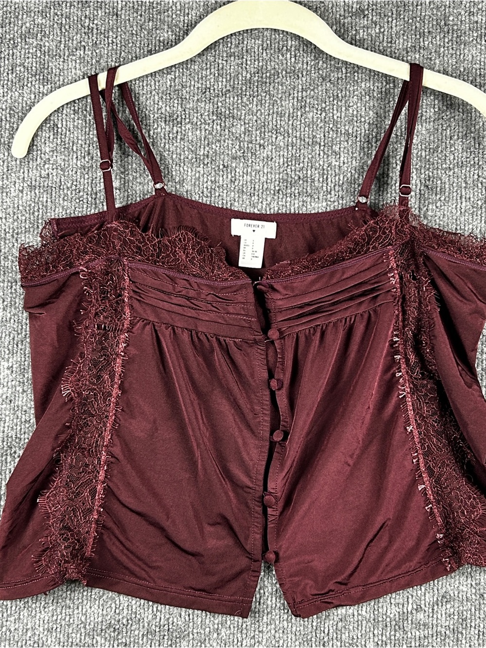 Forever 21 Burgundy Wine Eyelash Lace Trim Button Front Crop Cami Top Size Small